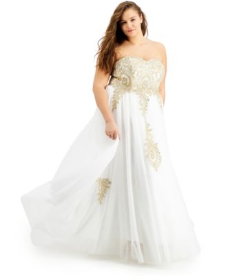 Say Yes - Trendy Plus Size Embroidered Strapless Gown