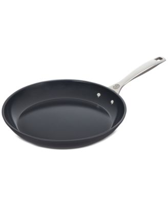Le Creuset - Essential Nonstick Ceramic Shallow Frying Pan, 12"