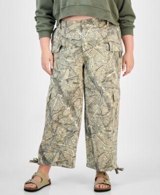 Madden Girl - Trendy Plus Size Camouflage Utility Joggers