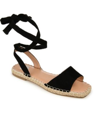 Journee Collection