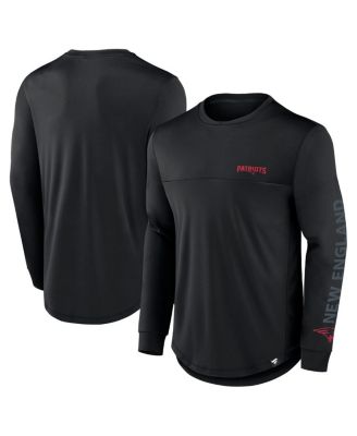Fanatics - Men's Black New England Patriots Blackout Long Sleeve T-Shirt