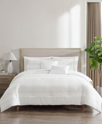 Hallmart Collectibles - Silverstone 9-Pc. Comforter Set, King