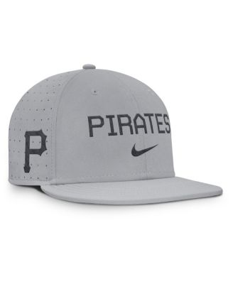 Nike - Men's Gray Pittsburgh Pirates True Performance Fitted Hat