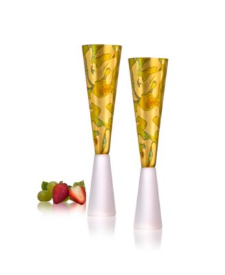 Qualia Glass