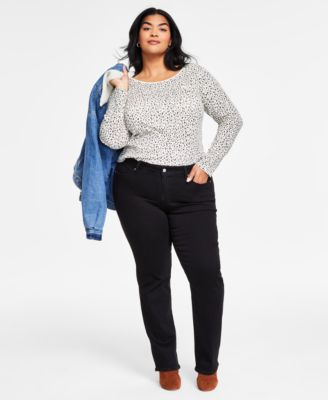 Levi's - Petite Plus Size 414 Relaxed Fit Straight Leg Jeans