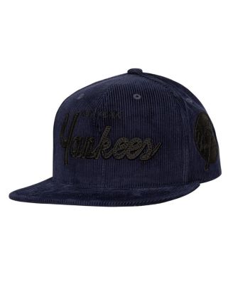 Mitchell & Ness - Men's Navy New York Yankees Corduroy Snapback Hat
