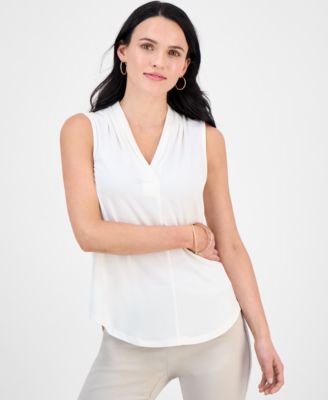 JM Collection - Petite Sleeveless V-Neck Top