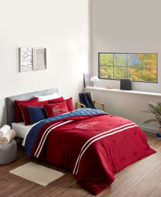 Lacoste Home