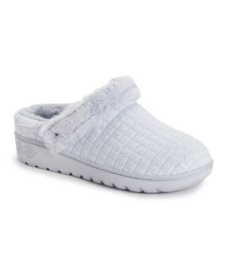 MUK LUKS