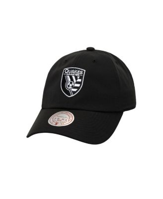 Mitchell & Ness - Men's Black San Jose Earthquakes Perfect Strapback Adjustable Hat