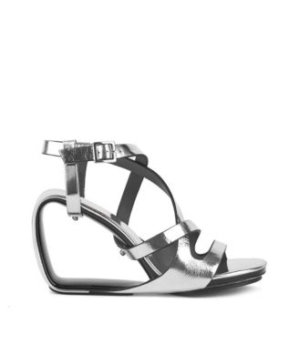 United Nude