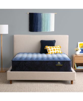 Serta - Classic Brecon 13" Firm Mattress - Queen