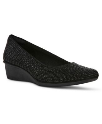 Anne Klein