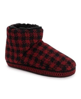 MUK LUKS