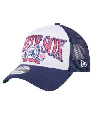 New Era - Men's White Chicago White Sox Distressed 9FORTY A-Frame Adjustable Trucker Hat