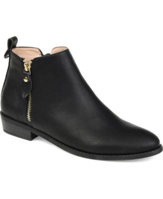 Journee Collection