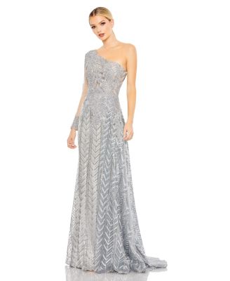 Mac Duggal