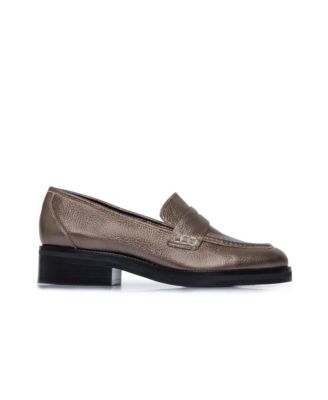 Bernardo Footwear