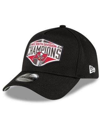 New Era - Men's Black Tampa Bay Buccaneers 2024 NFC South Division Champions Locker Room 9FORTY A-Frame Adjustable Hat