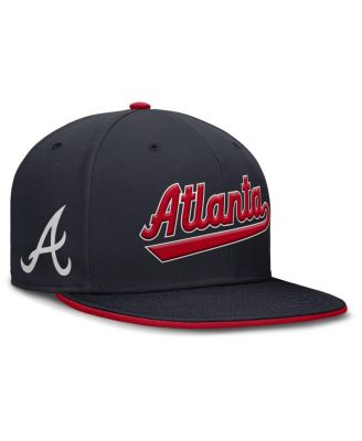 Nike - Men's Navy Atlanta Braves True Performance Fitted Hat