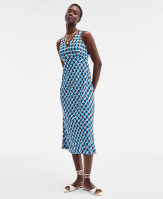 On 34th - Women's Double V-Neck Sleeveless Midi Dress
