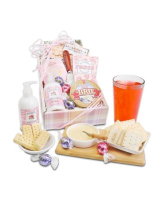 Alder Creek Gift Baskets - Bouquet of Roses Gift Tray, 6 Pieces