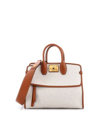 Pre-Owned Salvatore Ferragamo