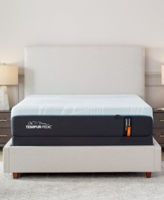 Tempur-Pedic - ProAdapt 2.0 Firm 12" Tight Top Mattress Set - Full
