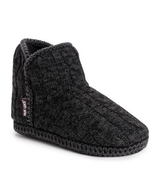 MUK LUKS