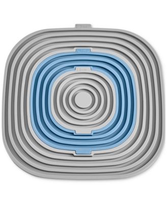 The Cellar - 3-In-1 Silicone Trivet