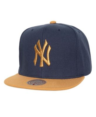 Mitchell & Ness