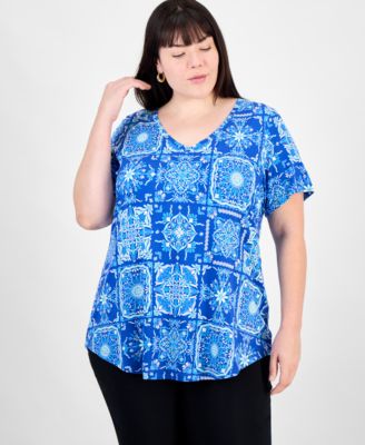 JM Collection - Plus Size V-Neck Short-Sleeve Top