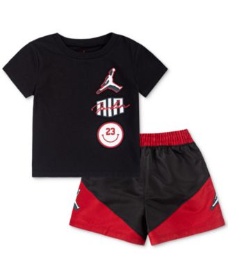 Jordan - Baby Boys 2-Pc. Jumpman Stacked Play T-Shirt & Shorts Set