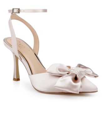Jewel Badgley Mischka